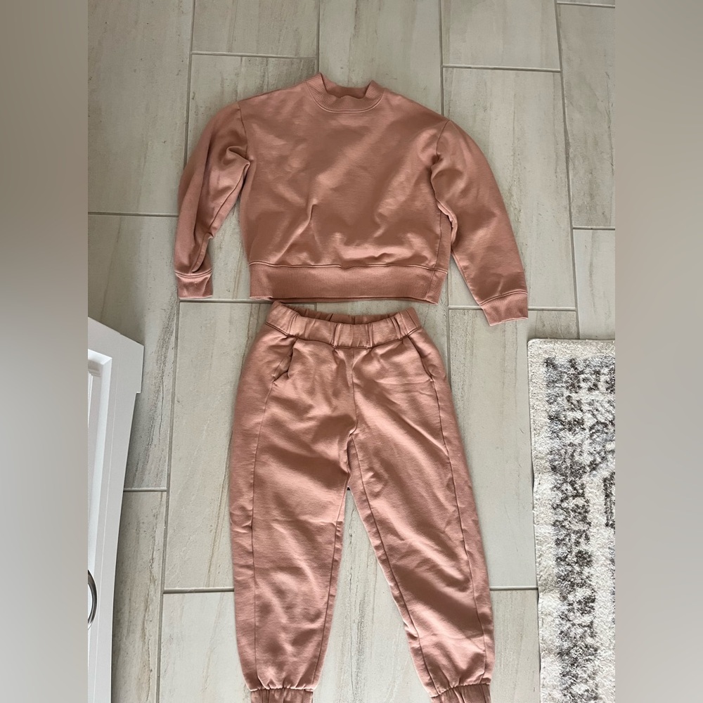 A New Day 2 piece set